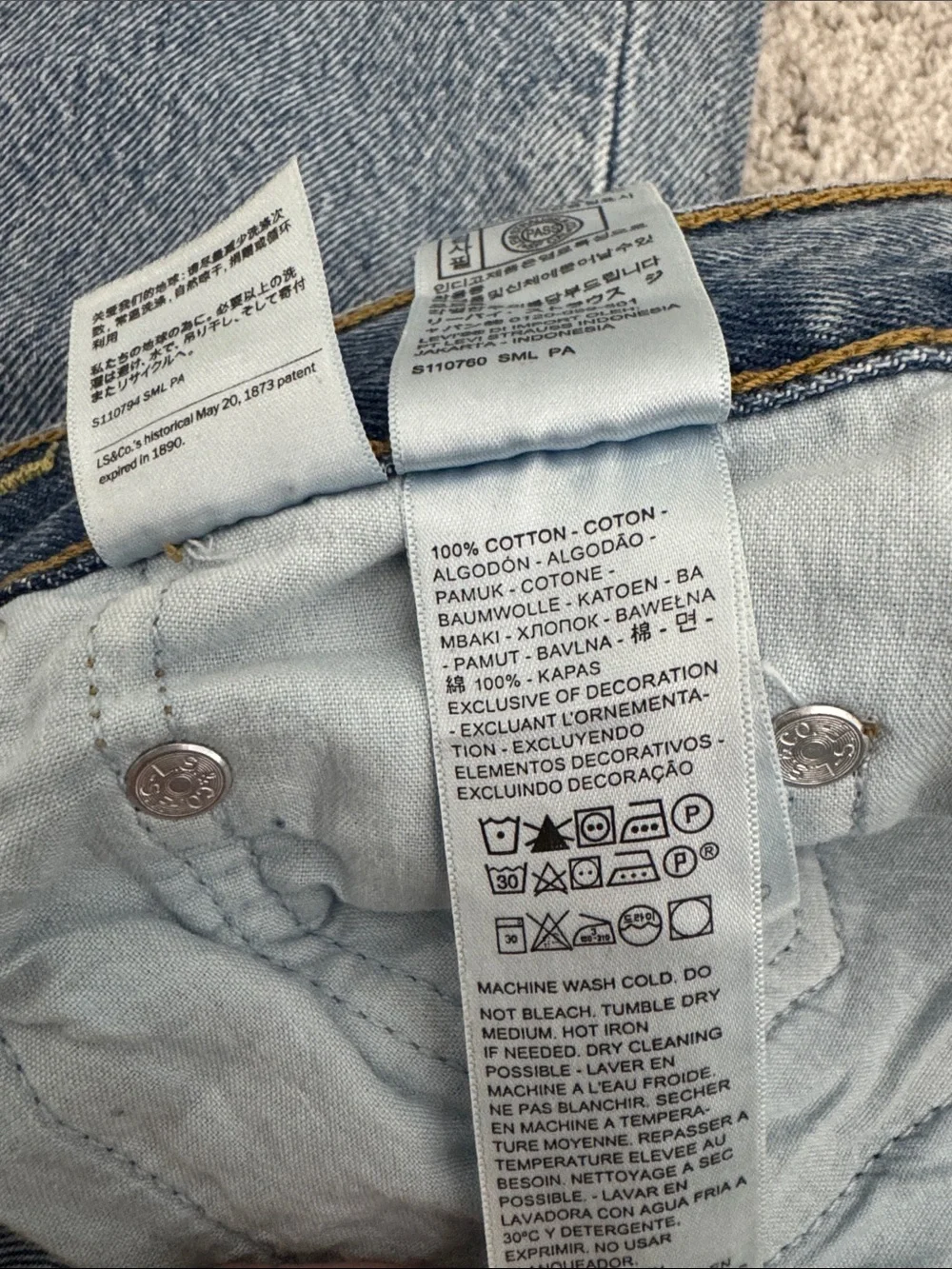 Levi’s Ribcage Wide Leg Jeans 28x34 - Picture 10 of 11